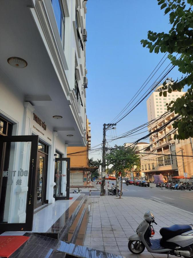 Nha Nghi Trung Hau Hotel Mong Cai Eksteriør billede